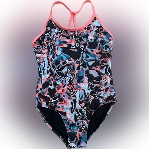 Under Armour Girls One Piece Swimsuit Size 8